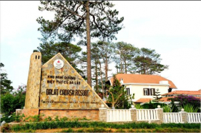 Гостиница Dalat Cadasa Resort  Dalat